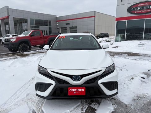 Certified 2023 Toyota Camry SE image 9