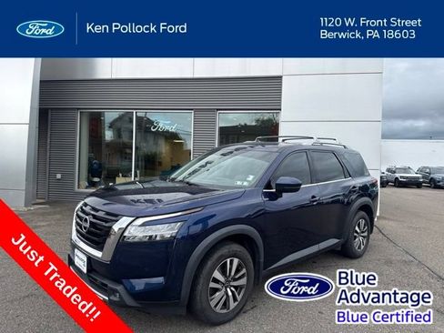 Used 2022 Nissan Pathfinder SL w/ Cargo Package AWD/4WD image 1