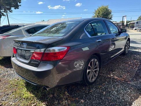Used 2014 Honda Accord Sport image 4