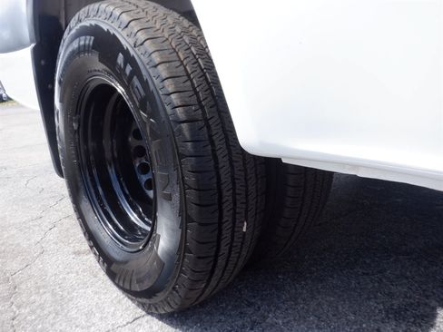 Used 2020 Freightliner Sprinter 3500 RWD image 9