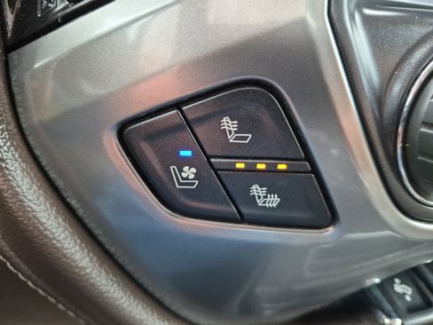 Used 2016 Chevrolet Silverado 2500 LTZ w/ Duramax Plus Package image 25