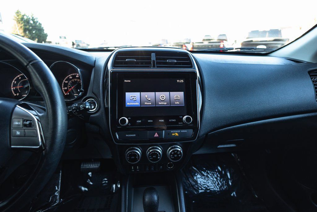 Used 2024 Mitsubishi Outlander Sport SE AWD/4WD image 26