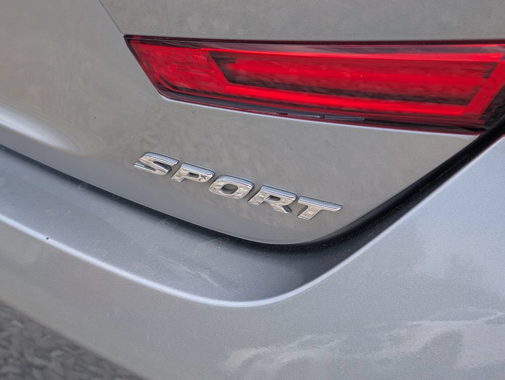Used 2019 Honda Accord Sport image 7