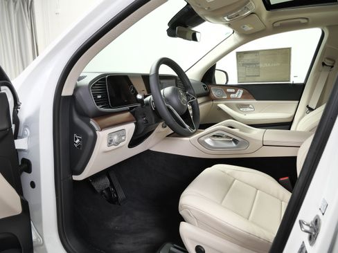 New 2026 Mercedes-Benz GLE 350 4MATIC image 7