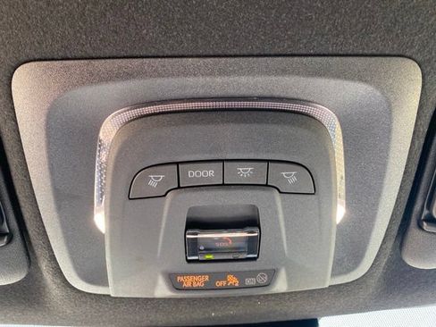 Used 2026 Toyota Corolla SE FWD image 17