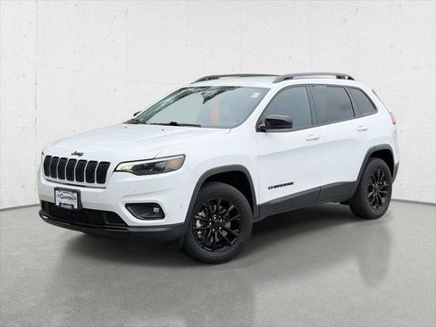 Certified 2023 Jeep Cherokee Altitude Lux AWD/4WD image 1