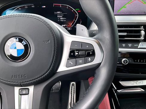 Certified 2025 BMW X4 xDrive30i AWD/4WD image 27