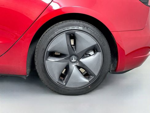 Used 2018 Tesla Model 3 Long Range AWD/4WD image 9