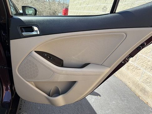 Used 2015 Kia Optima EX w/ EX Premium Package image 25