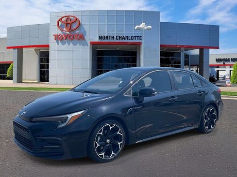 Used 2025 Toyota Corolla FX w/ Convenience Package FWD image 5