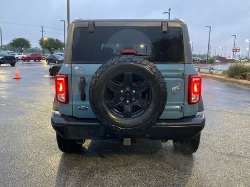 Used 2023 Ford Bronco Black Diamond image 6