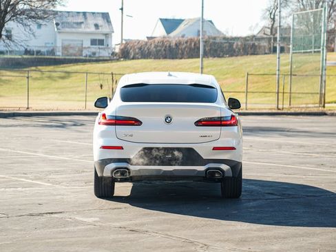 Used 2023 BMW X4 xDrive30i w/ Premium Package image 6
