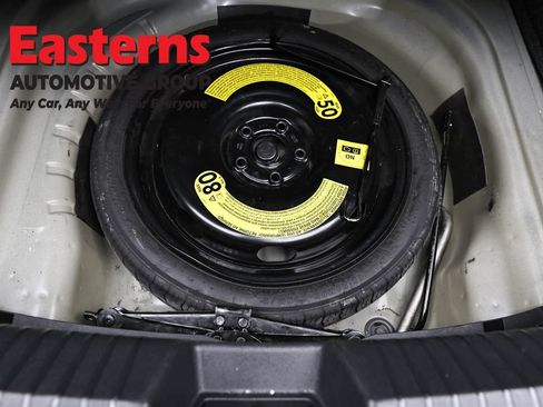 Used 2024 Volkswagen Jetta SE FWD image 21