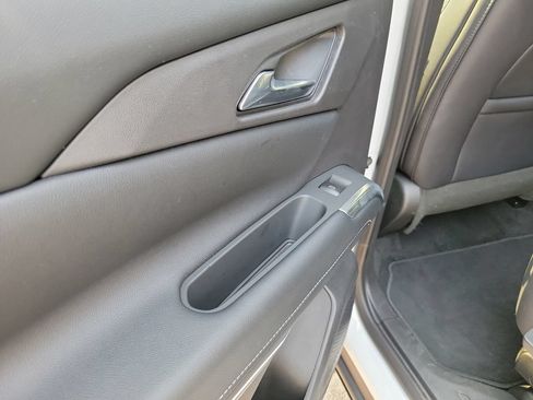 Used 2026 Chevrolet Traverse LT FWD image 18