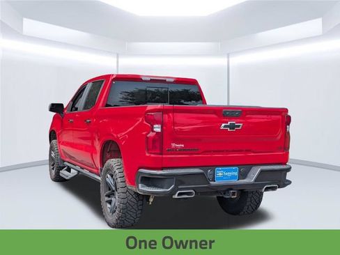 Used 2024 Chevrolet Silverado 1500 LT Trail Boss w/ Convenience Package II AWD/4WD image 4