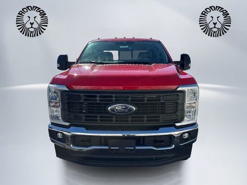 New 2025 Ford F250 XL w/ XL Chrome Package image 2