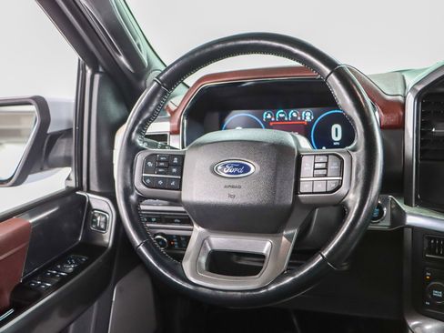 Used 2022 Ford F150 Lariat w/ Equipment Group 502A High image 14