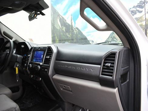 Used 2022 Ford F350 XLT w/ XLT Value Package image 24