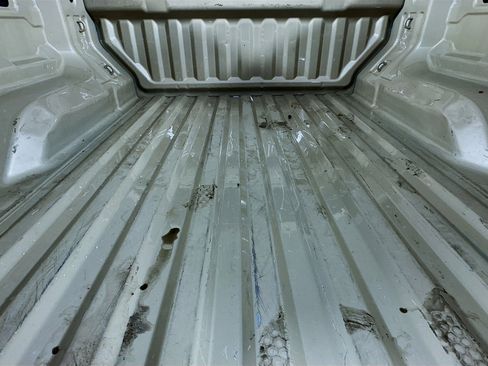 Used 2024 Chevrolet Colorado W/T image 34