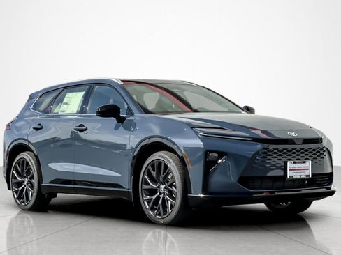 New 2026 Toyota Crown Signia image 7