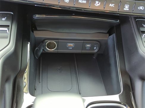 New 2025 Kia Telluride S image 26