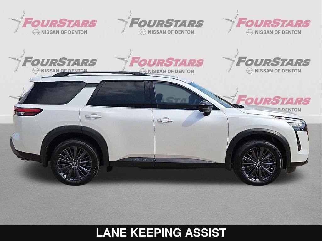 New 2026 Nissan Pathfinder SL FWD image 3