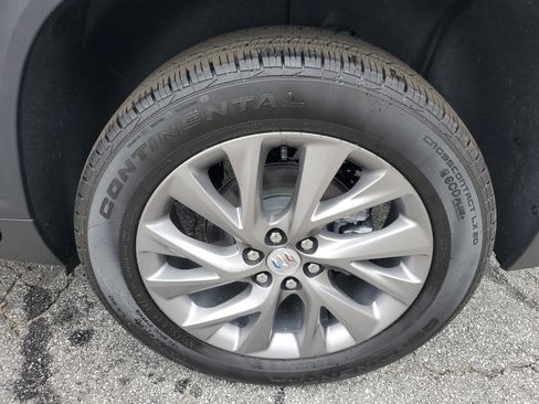 New 2026 Buick Enclave Preferred w/ Power Package image 6