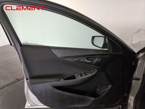 Used 2023 Chevrolet Malibu LT w/ Driver Confidence Package image 26