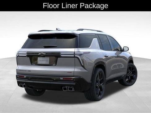 New 2026 Chevrolet Traverse RS w/ LPO, Floor Liner Package AWD/4WD image 5