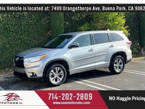 Used 2015 Toyota Highlander Plus FWD image 11