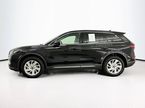 Used 2023 Lincoln Corsair AWD image 4