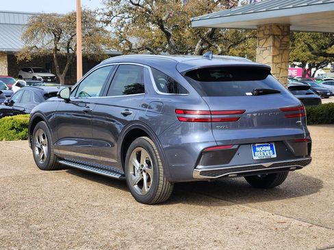 New 2026 Genesis GV70 2.5T Advanced image 3