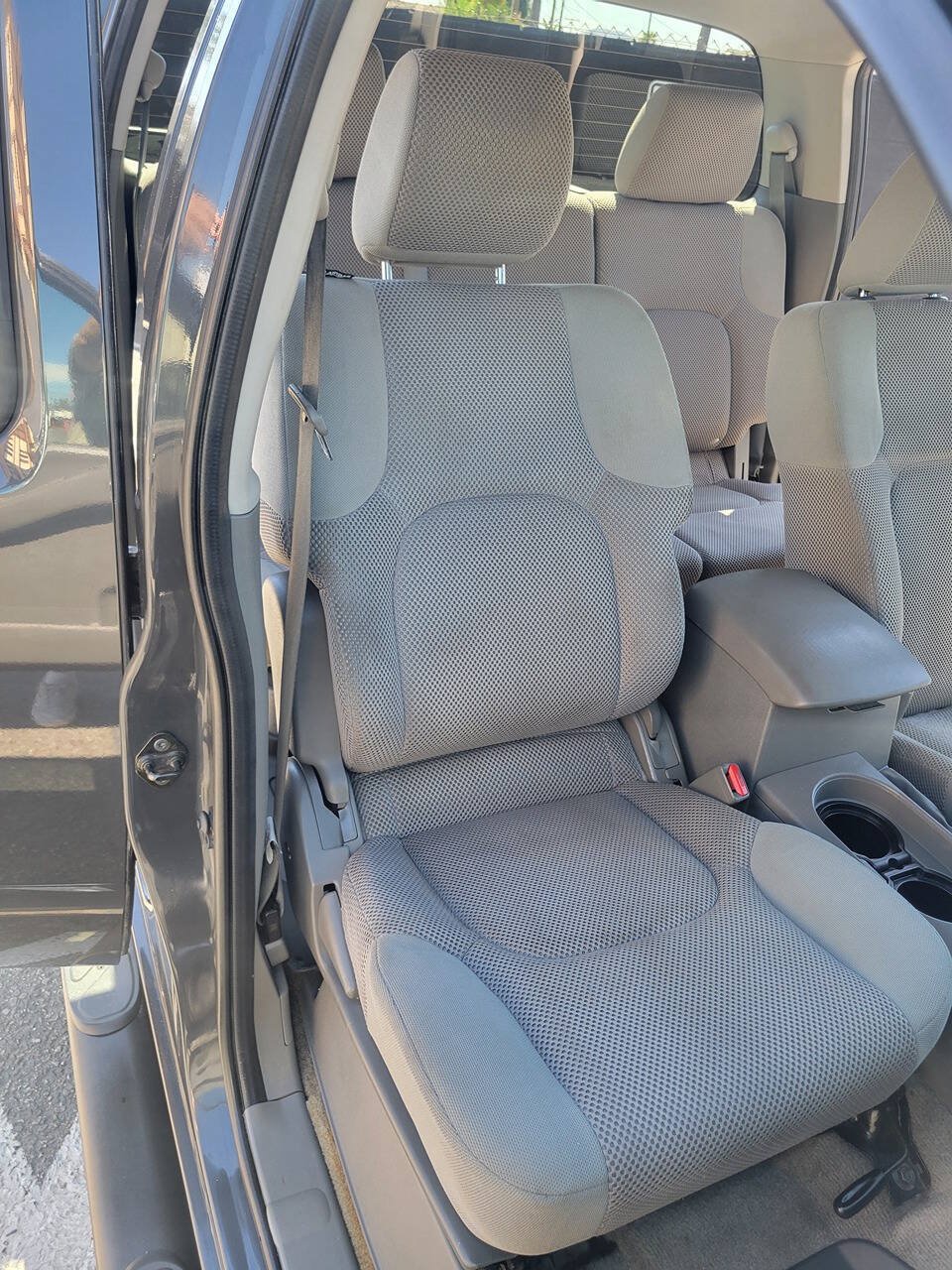 Used 2011 Nissan Frontier SV RWD image 20