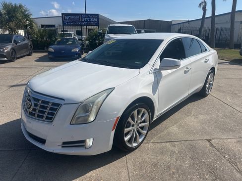 Used 2016 Cadillac XTS Luxury image 1