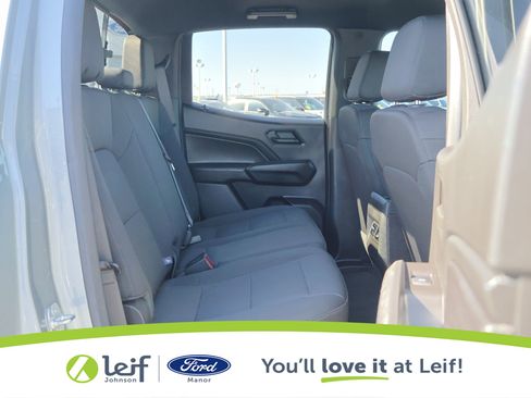 Used 2024 Chevrolet Colorado Trail Boss w/ Technology Package image 27