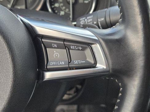 Used 2020 MAZDA MX-5 Miata RF Club RWD image 17
