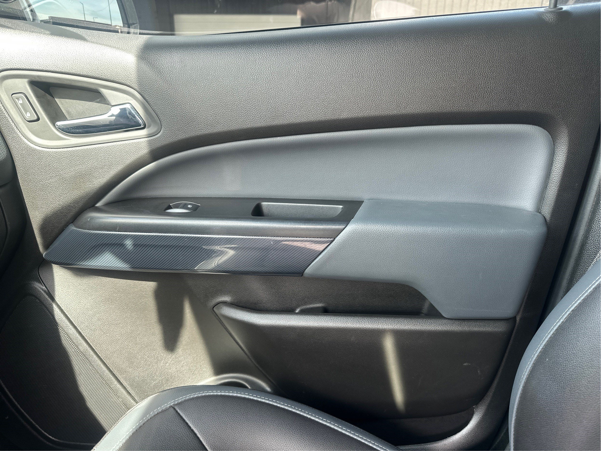 Used 2019 Chevrolet Colorado Z71 AWD/4WD image 21