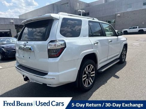 Used 2024 Toyota 4Runner Limited AWD/4WD image 7