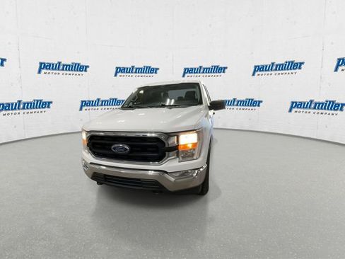 Used 2022 Ford F150 XLT w/ Trailer Tow Package AWD/4WD image 4