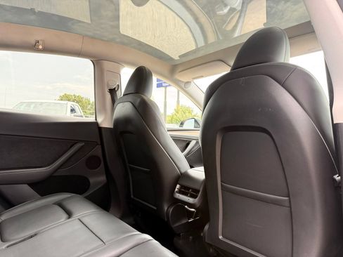 Used 2023 Tesla Model Y Long Range AWD/4WD image 20
