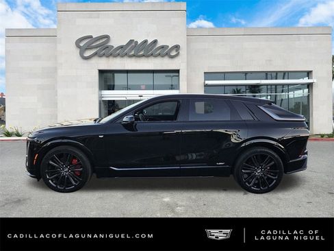 Used 2026 Cadillac Lyriq V image 6