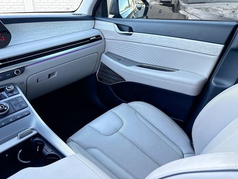 Used 2024 Hyundai Palisade Calligraphy image 26