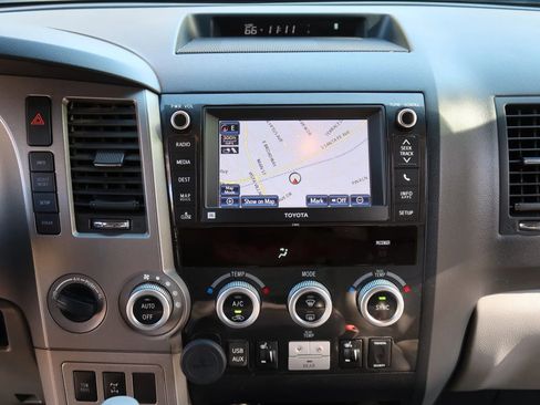 Used 2013 Toyota Sequoia Limited image 29