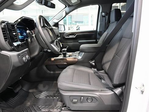 New 2026 Chevrolet Silverado 1500 LT image 12