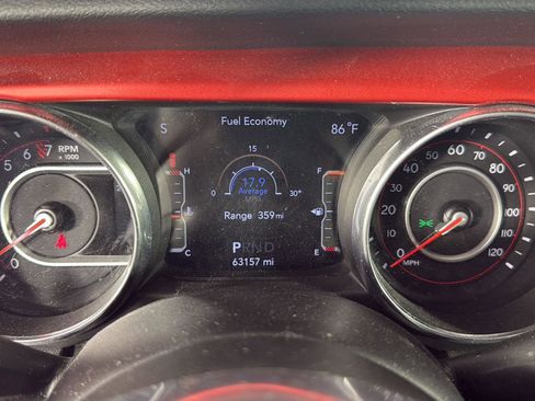 Used 2018 Jeep Wrangler Unlimited Rubicon AWD/4WD image 13