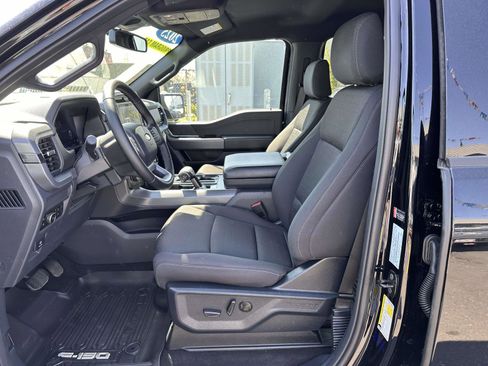 Used 2025 Ford F150 XLT w/ Equipment Group 302A MID AWD/4WD image 11