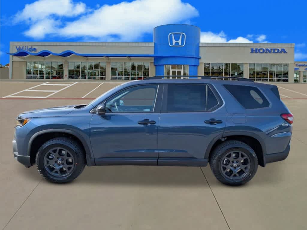 New 2026 Honda Pilot TrailSport image 2
