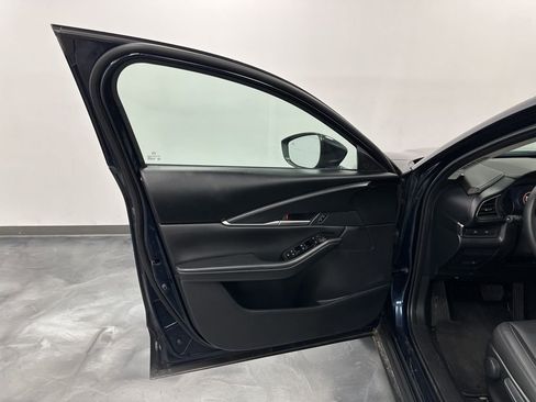 Certified 2025 MAZDA CX-30 AWD 2.5 S w/ Select Sport Pkg image 10