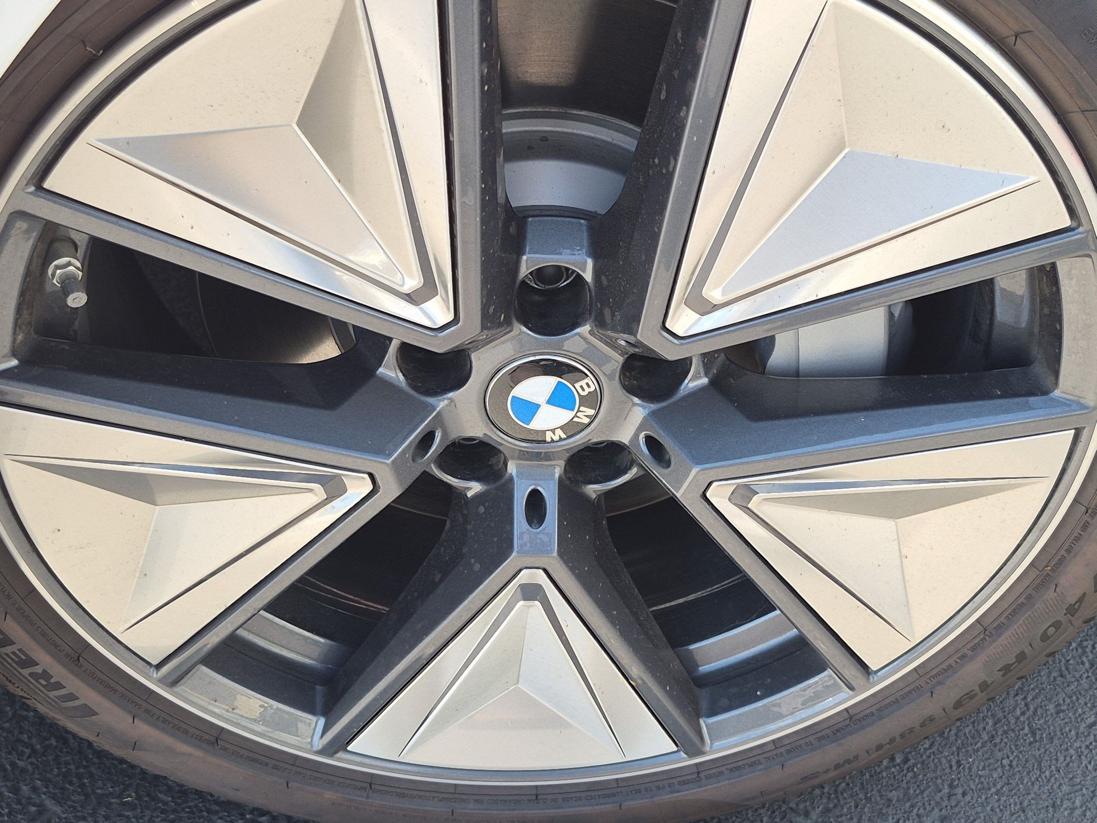 New 2026 BMW i4 xDrive40i w/ Premium Package AWD/4WD image 13