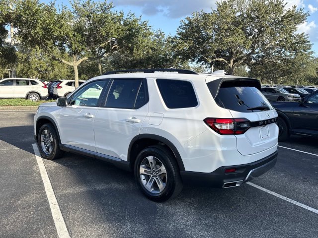 Certified 2026 Honda Pilot EX-L image 6
